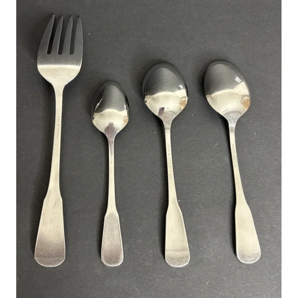 Oneida Colonial Boston Minute Man Teaspoon Serving Fork & 2 Soup Spoons Flatware